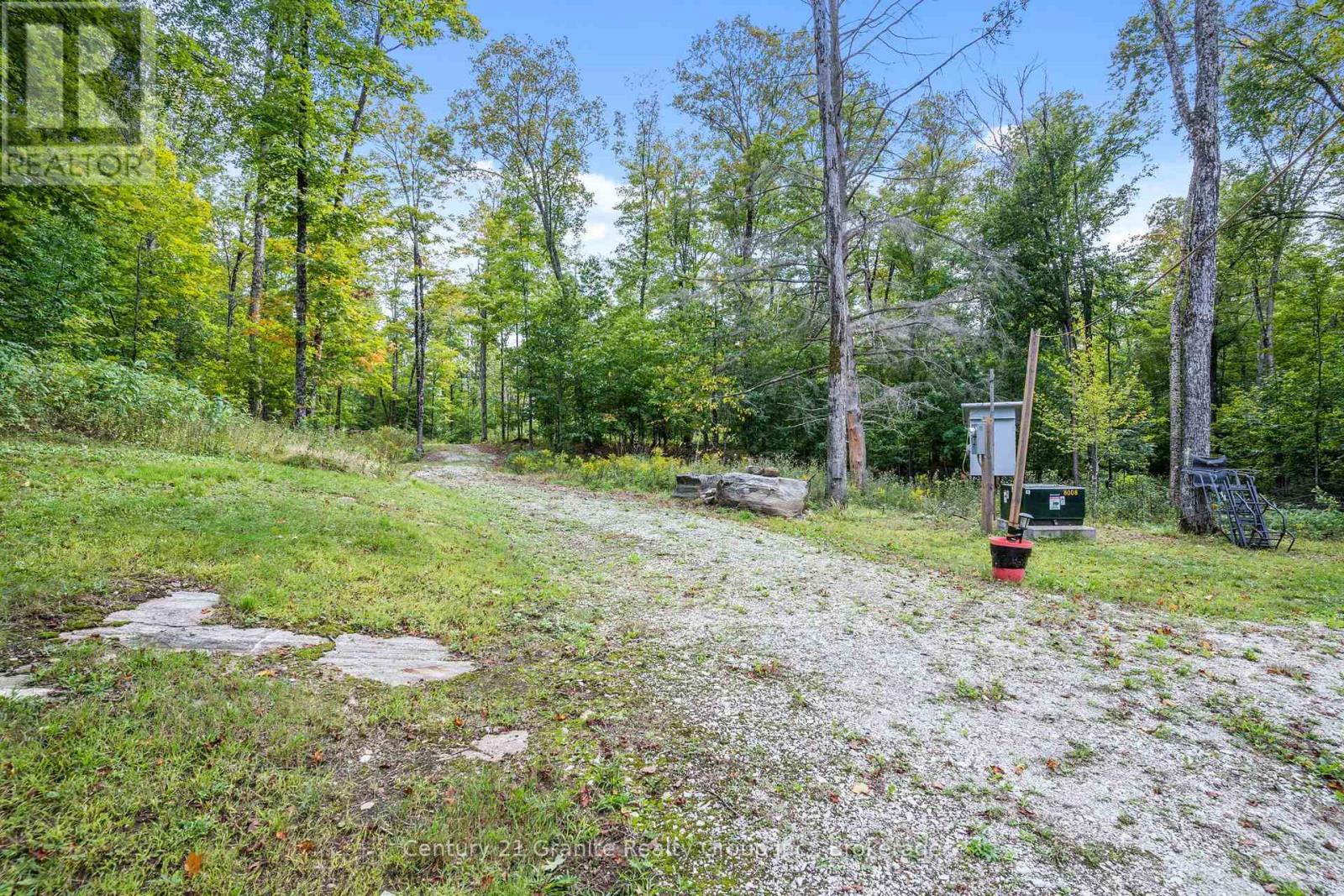 1914 Kennisis Lake Road — photo 19