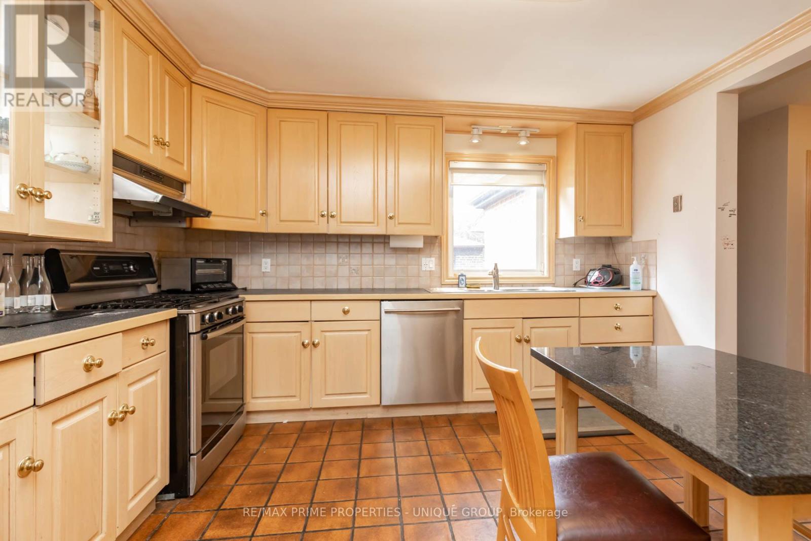 173 RIDLEY BOULEVARD - 12
