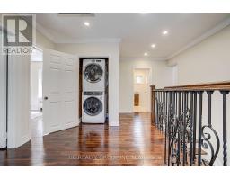19 Lower Links Road, Toronto, ON M2P1H5 Photo 25
