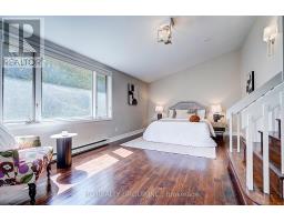 19 Lower Links Road, Toronto, ON M2P1H5 Photo 26