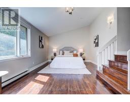 19 Lower Links Road, Toronto, ON M2P1H5 Photo 27