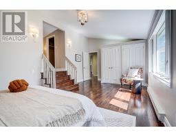 19 Lower Links Road, Toronto, ON M2P1H5 Photo 29