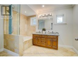 19 Lower Links Road, Toronto, ON M2P1H5 Photo 31
