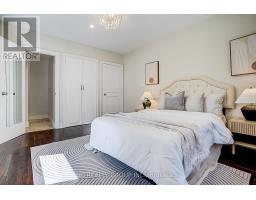 19 Lower Links Road, Toronto, ON M2P1H5 Photo 34