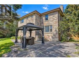 19 Lower Links Road, Toronto, ON M2P1H5 Photo 41
