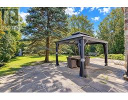 19 Lower Links Road, Toronto, ON M2P1H5 Photo 42