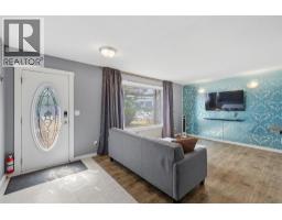 Kitchen - 458-460 Keithley Road, Kelowna, BC V1X2N7 Photo 14
