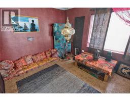 131 Humphrey Street, photo 6