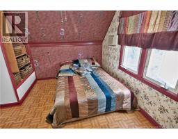 131 Humphrey Street, photo 15