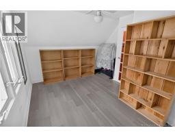 131 Humphrey Street, photo 18