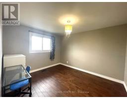 Upper - 15 Orangewood Crescent, Toronto, ON M1W1C5 Photo 16