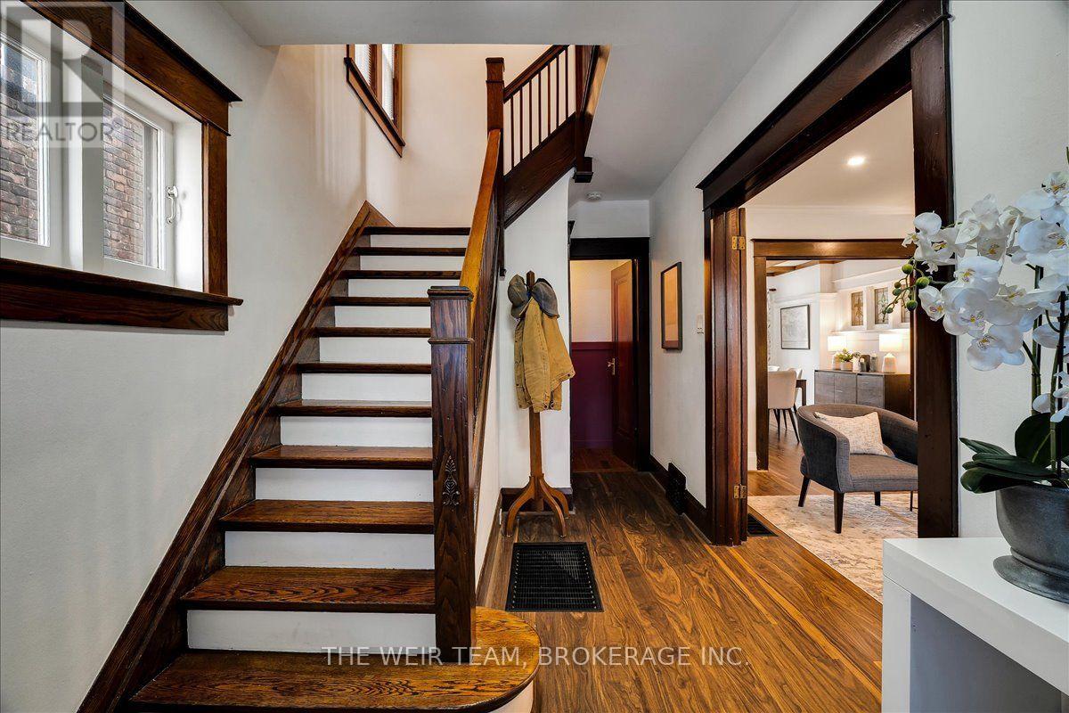 25 OAK PARK AVENUE - Image 3