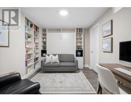 403 - 200 Woodbine Avenue, Toronto, ON M4L3P2 Photo 7
