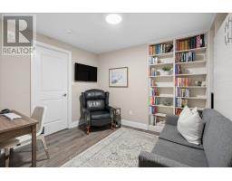 403 - 200 Woodbine Avenue, Toronto, ON M4L3P2 Photo 8