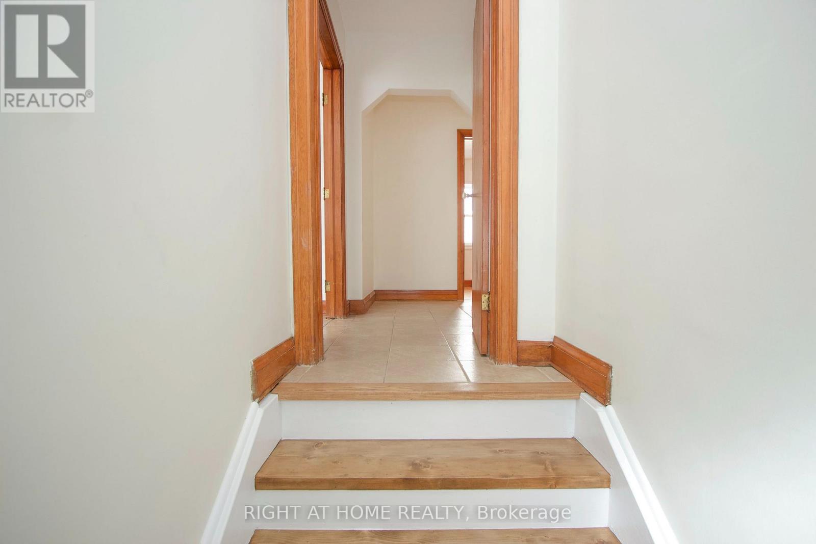 488 CROMWELL AVENUE - 15