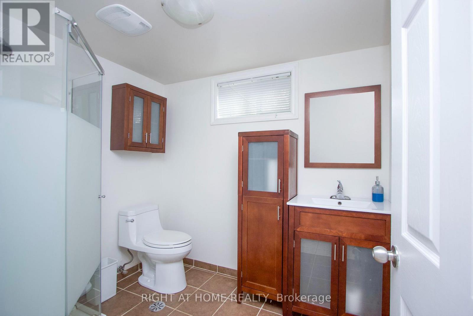 488 CROMWELL AVENUE - 19