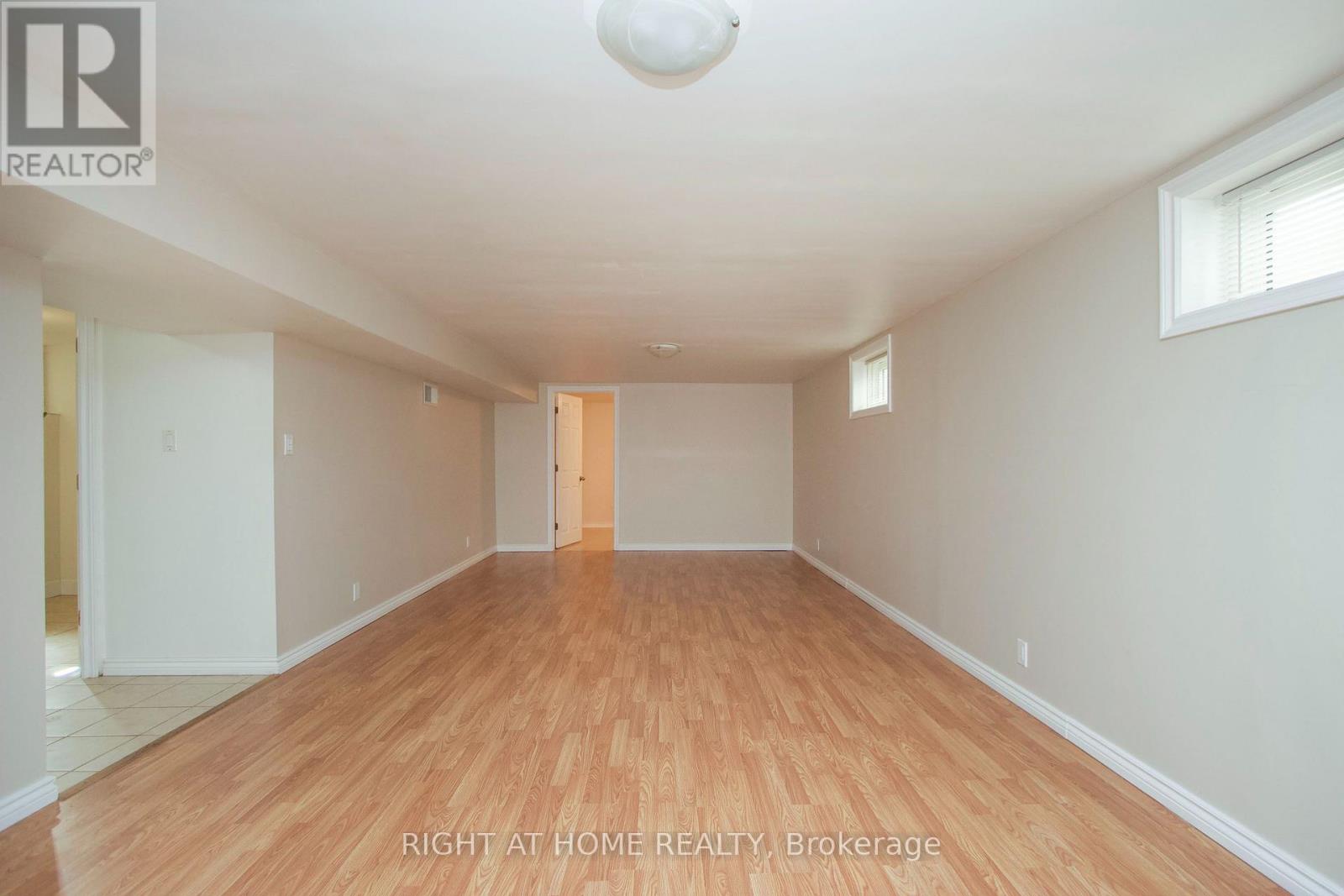 488 CROMWELL AVENUE - 21