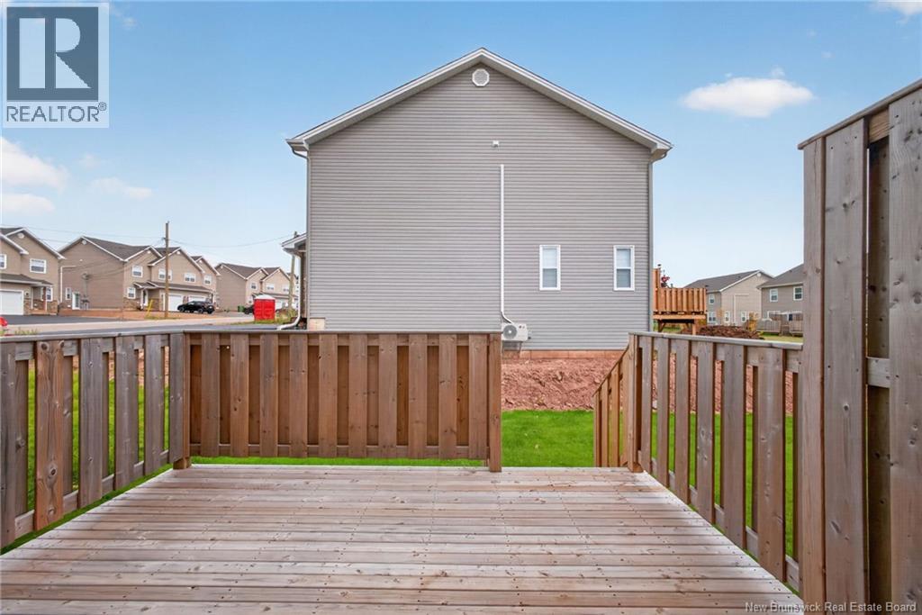51 Loudun Street, Dieppe, New Brunswick, E1A9X5, Dieppe, New Brunswick — photo 5 of 5