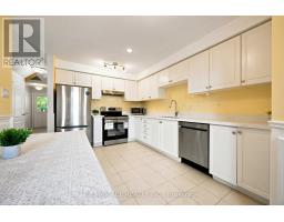 16 White's Hill Avenue, Markham, ON L6B1C1 Photo 12