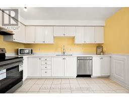 16 White's Hill Avenue, Markham, ON L6B1C1 Photo 13
