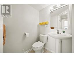 16 White's Hill Avenue, Markham, ON L6B1C1 Photo 15