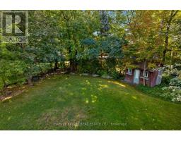 Family room - 63 Twyford Road, Toronto, ON M9A1W5 Photo 11
