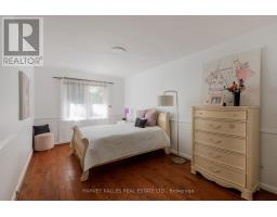 63 Twyford Road, Toronto, ON M9A1W5 Photo 28
