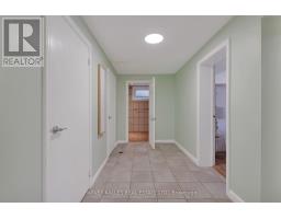 63 Twyford Road, Toronto, ON M9A1W5 Photo 41