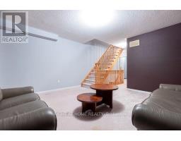 94 Jim Baird Mews, Toronto, ON M3L0C4 Photo 13
