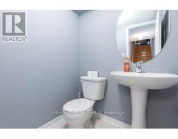94 Jim Baird Mews, Toronto, ON M3L0C4 Photo 19
