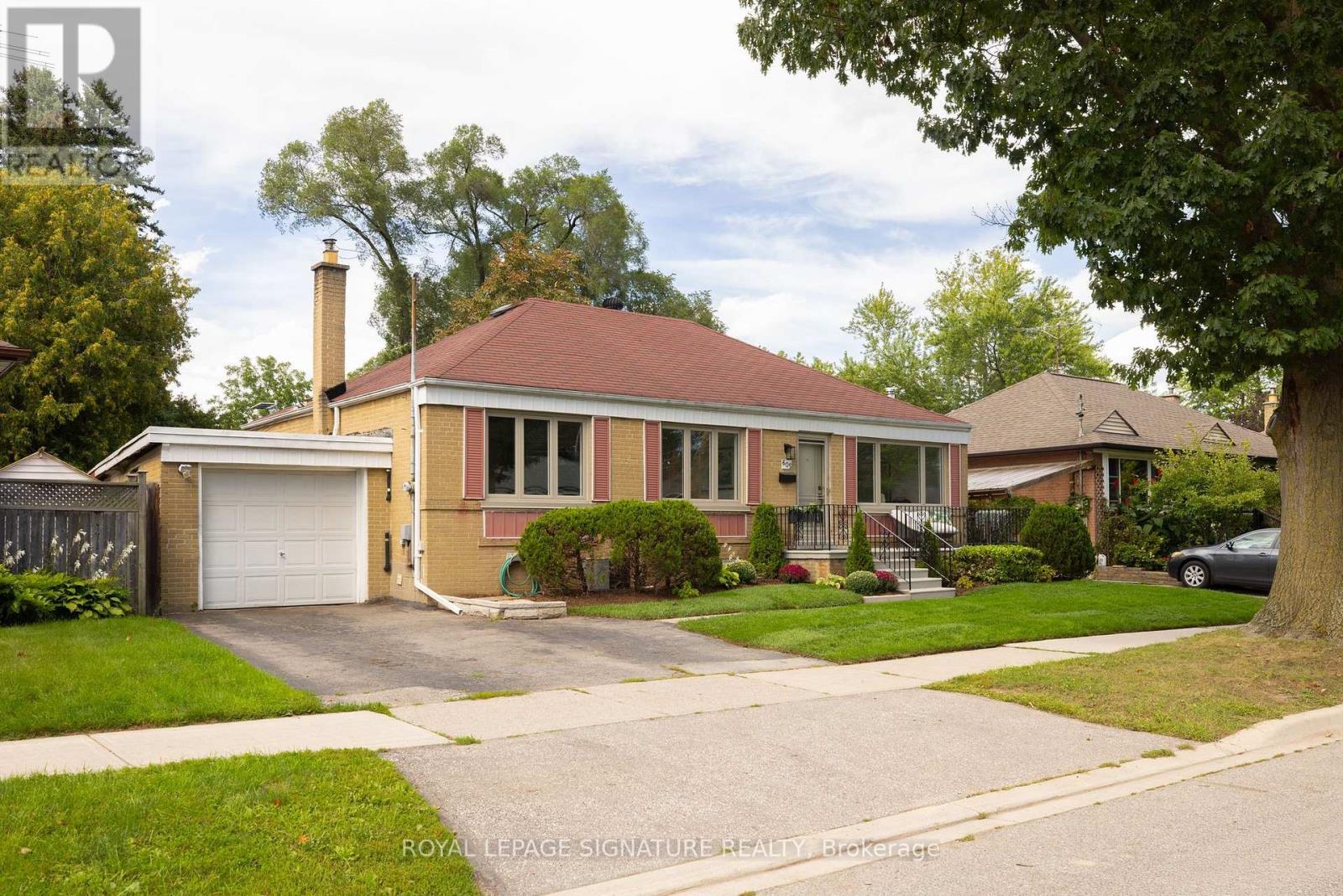 Photo of 605 ATWATER AVENUE