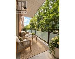 203 - 227 Cathcart Street, London South, ON  Photo 6
