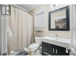 17 Livingstone Street thumbnail 16