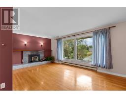 368 Conception Bay Highway thumbnail 10