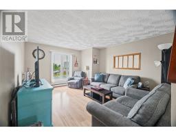 75 Fahey Street thumbnail 2