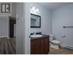 5 Mayfair Avenue thumbnail 13