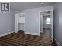 5 Mayfair Avenue thumbnail 19