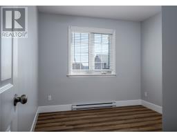 5 Mayfair Avenue thumbnail 23