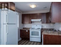 5 Mayfair Avenue thumbnail 28