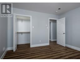 5 Mayfair Avenue thumbnail 35