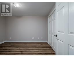 5 Mayfair Avenue thumbnail 36