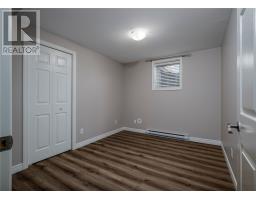 5 Mayfair Avenue thumbnail 38