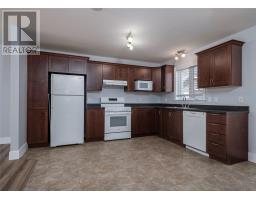 5 Mayfair Avenue thumbnail 6