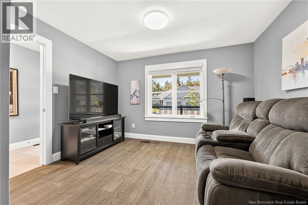 85 Rosebank Crescent - Image 29