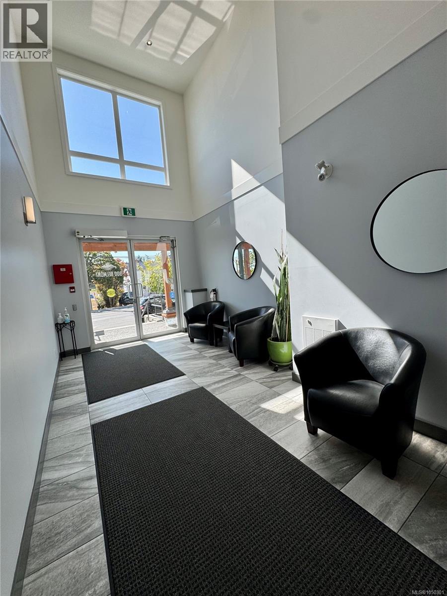 #303 300 Belmont Rd - 26