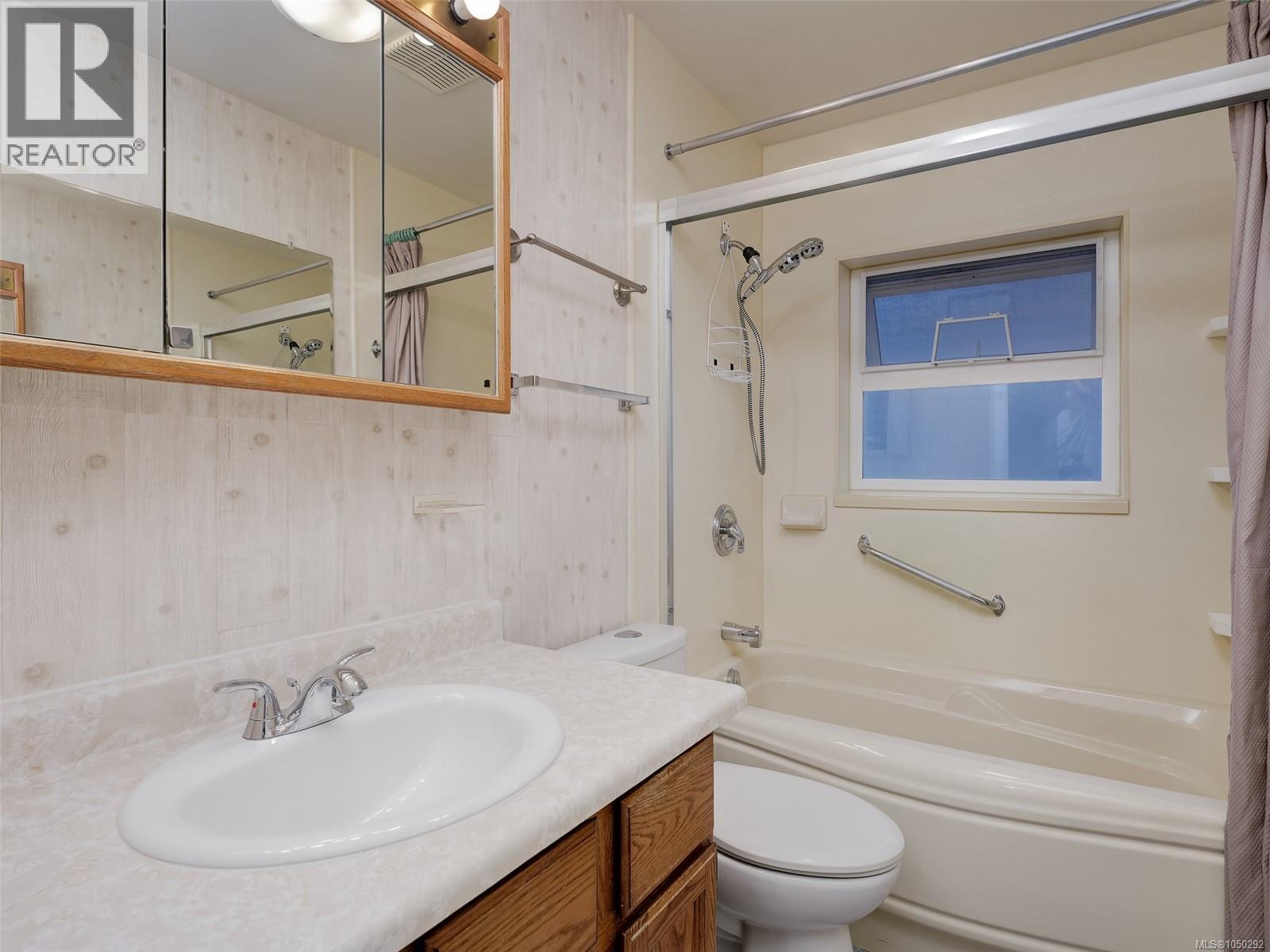 3092 Albany St - 16