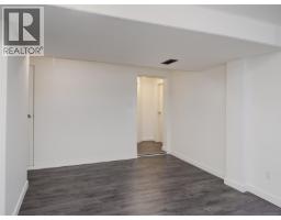 3092 Albany St, Victoria, BC V9A1R5 Photo 19
