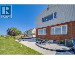 13902 Riverside Drive, Tecumseh, ON N8W1B6 Photo 29