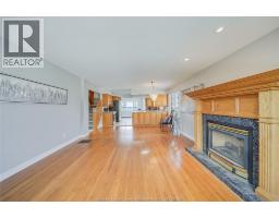 Kitchen - 13902 Riverside Drive, Tecumseh, ON N8W1B6 Photo 6