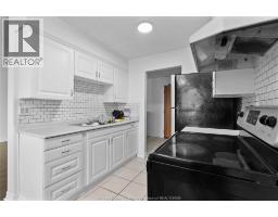 150 Park Unit# 802, Windsor, ON N9A7A2 Photo 14